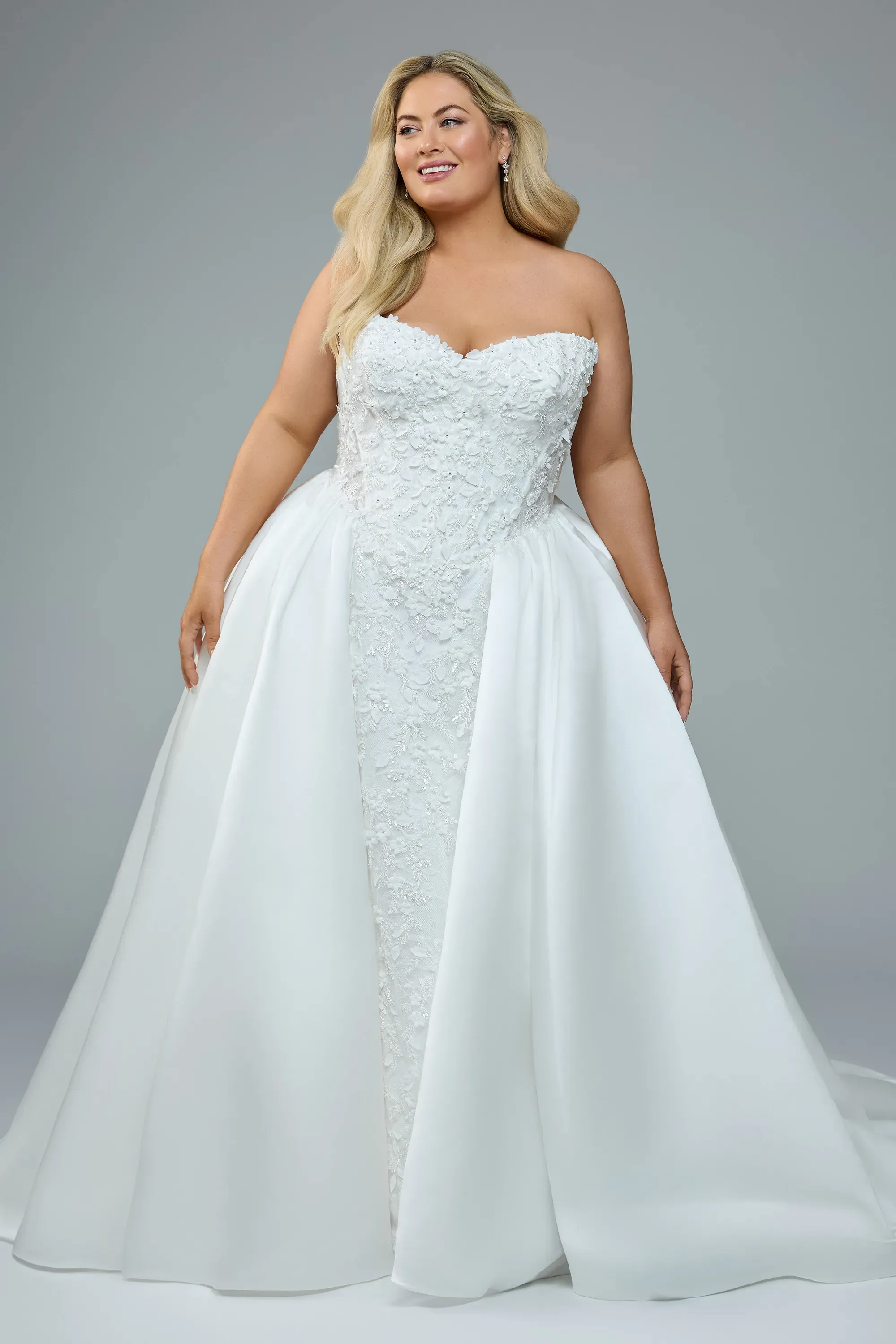 Ball Gown Strapless Sweetheart Wedding Dress with 3D lace #Sophia Tolli Y3235