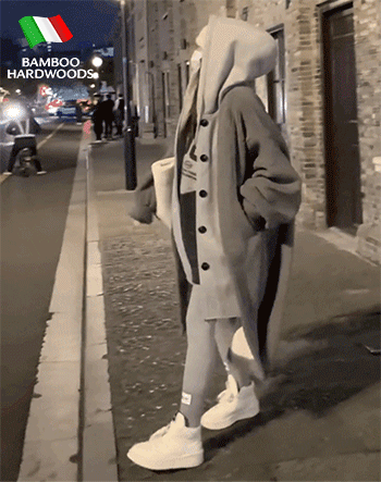 Kälteschutzmantel mit Sherpa-Kapuze