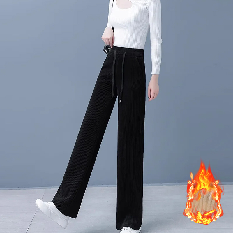 Gerade geschnittene Cordhose mit hoher Taille und schlanker Freizeithose