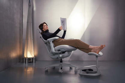 LiberthtNovo - Omni Dynamic Ergonomic Chair
