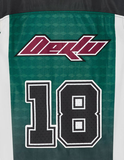 DEKU'S Green Jersey