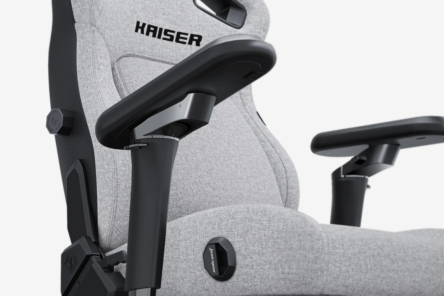AndthtaSeat New Kaiser 4 6D Armrest Gaming Chair