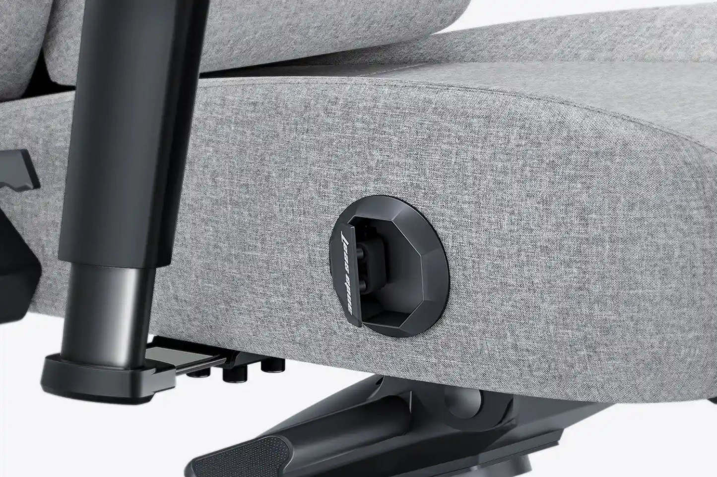 AndthtaSeat New Kaiser 4 6D Armrest Gaming Chair