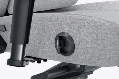 AndthtaSeat New Kaiser 4 6D Armrest Gaming Chair