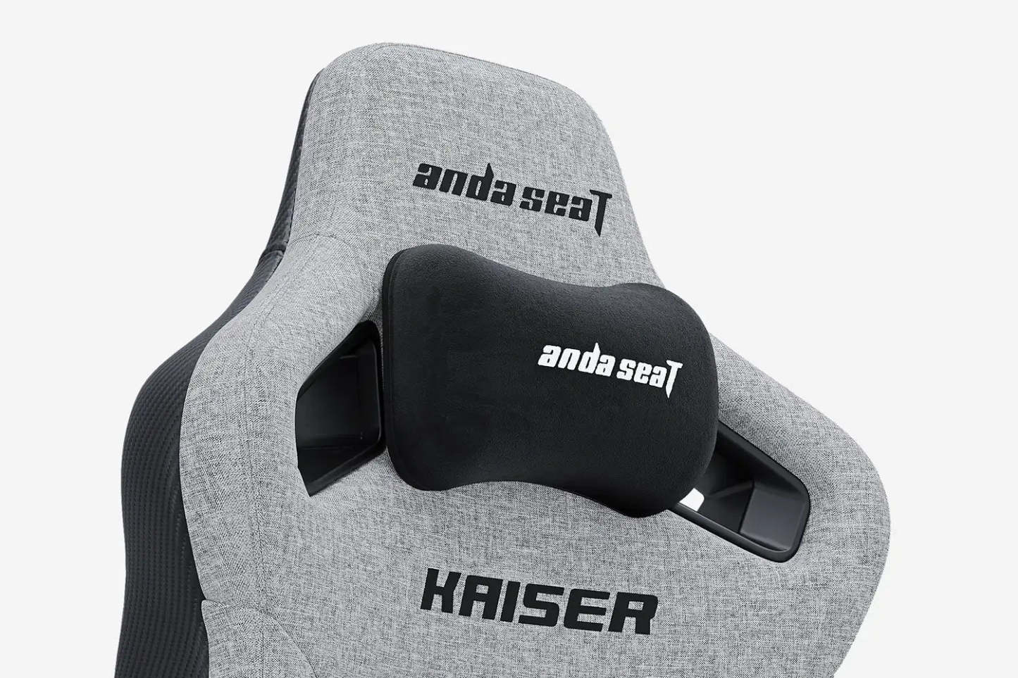 AndthtaSeat New Kaiser 4 6D Armrest Gaming Chair