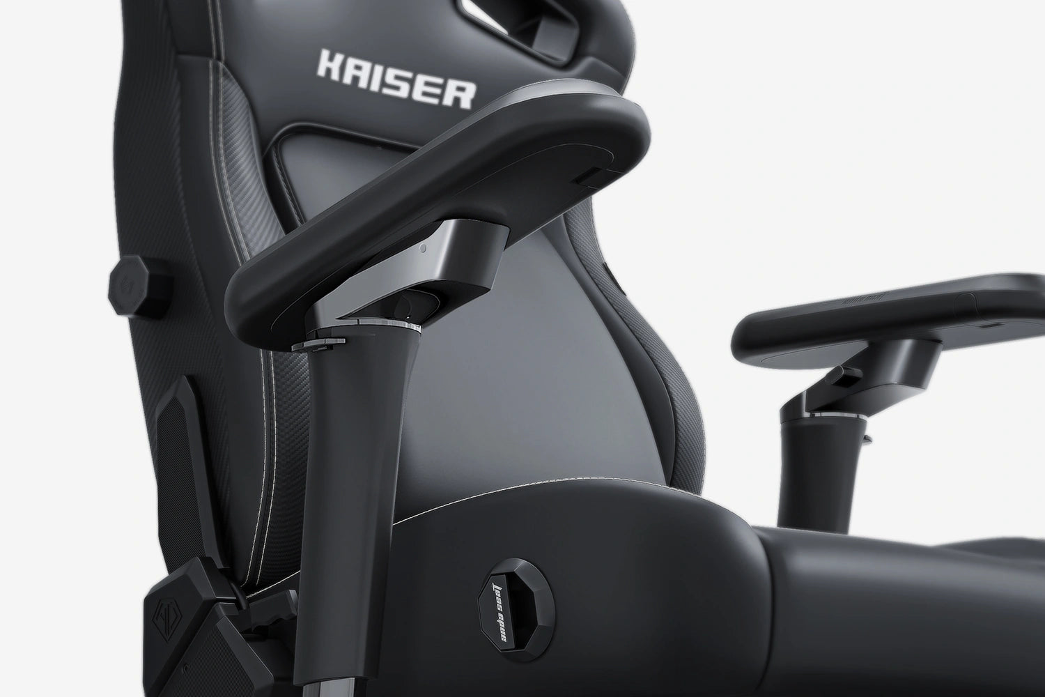 AndthtaSeat New Kaiser 4 6D Armrest Gaming Chair