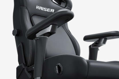 AndthtaSeat New Kaiser 4 6D Armrest Gaming Chair