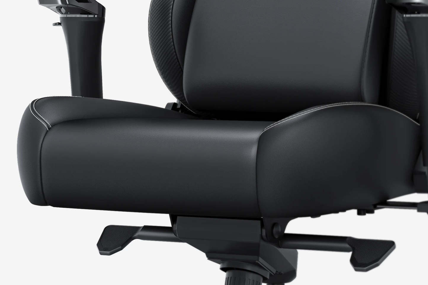 AndthtaSeat New Kaiser 4 6D Armrest Gaming Chair