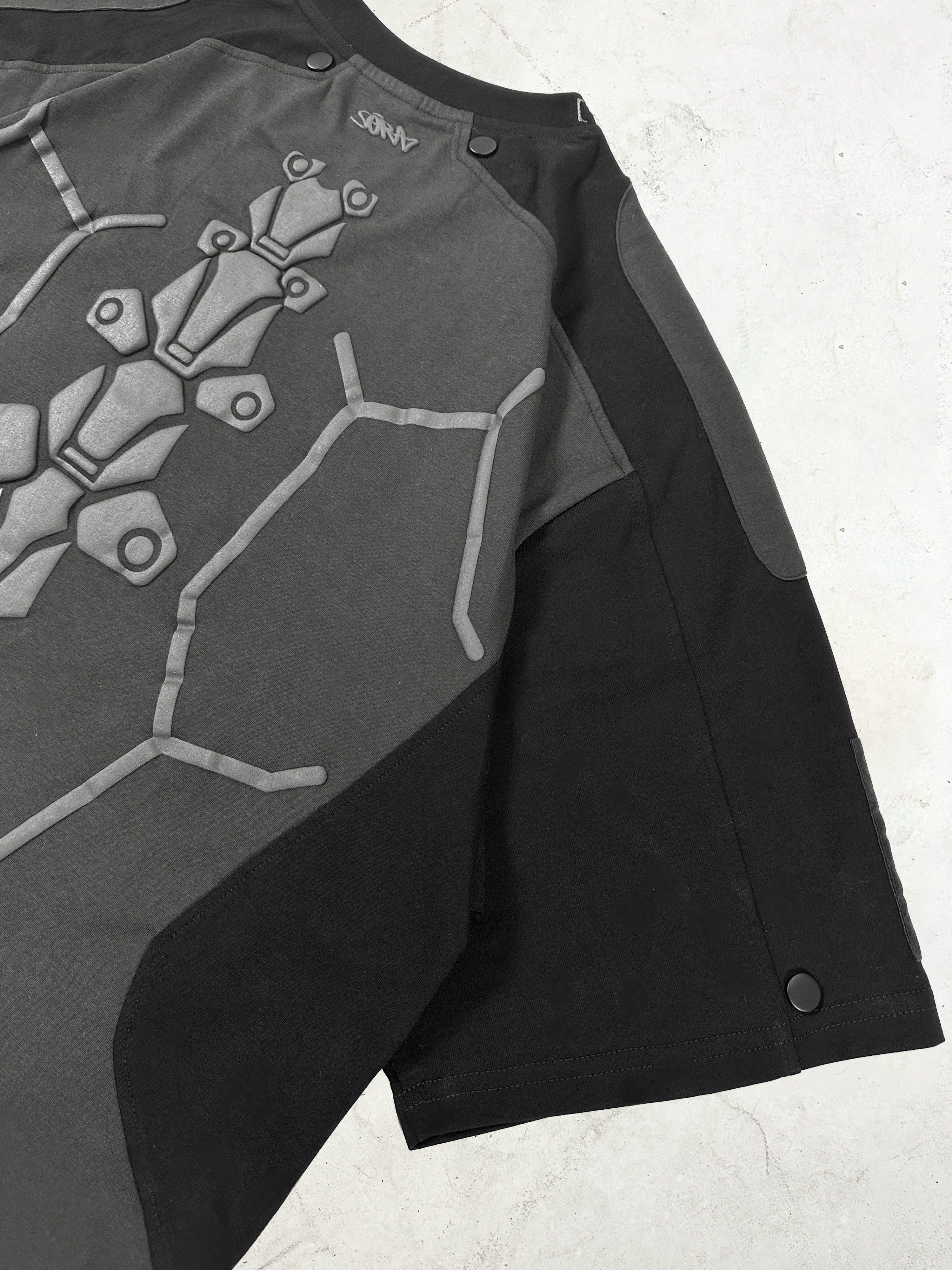 "CYBER" T-shirt Black