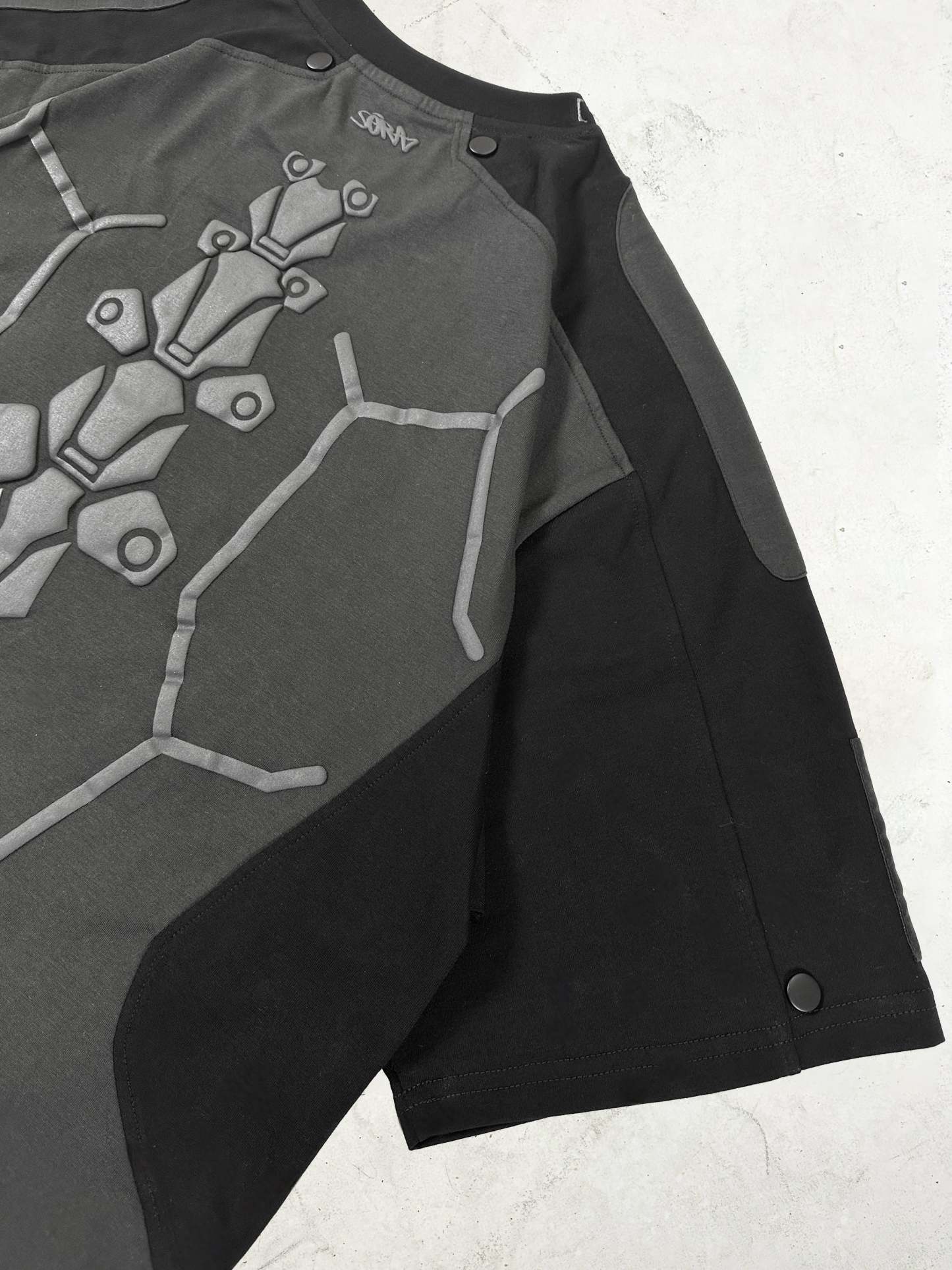 "CYBER" T-shirt Black