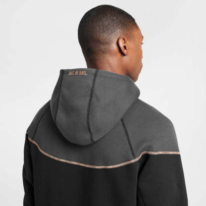 Syna World Track Suit