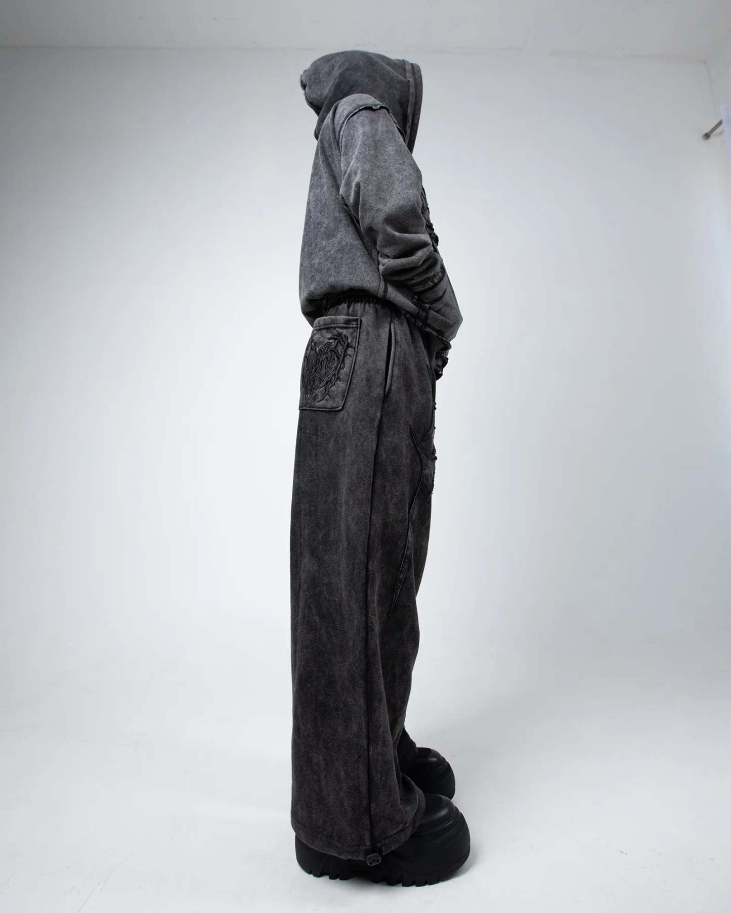 "Phantom Troupe" Sweats