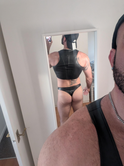 Mysteryglove Men's Pu Leather Harness and Thong Set - Strong and Provocative