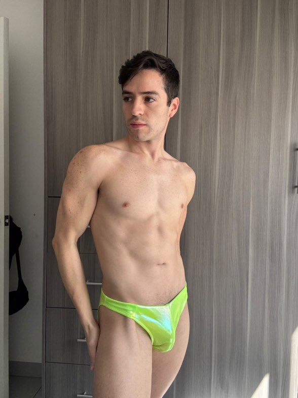 Mysteryglove Perfect Ass Swimsuit Engineered for the Ultimate Rear View