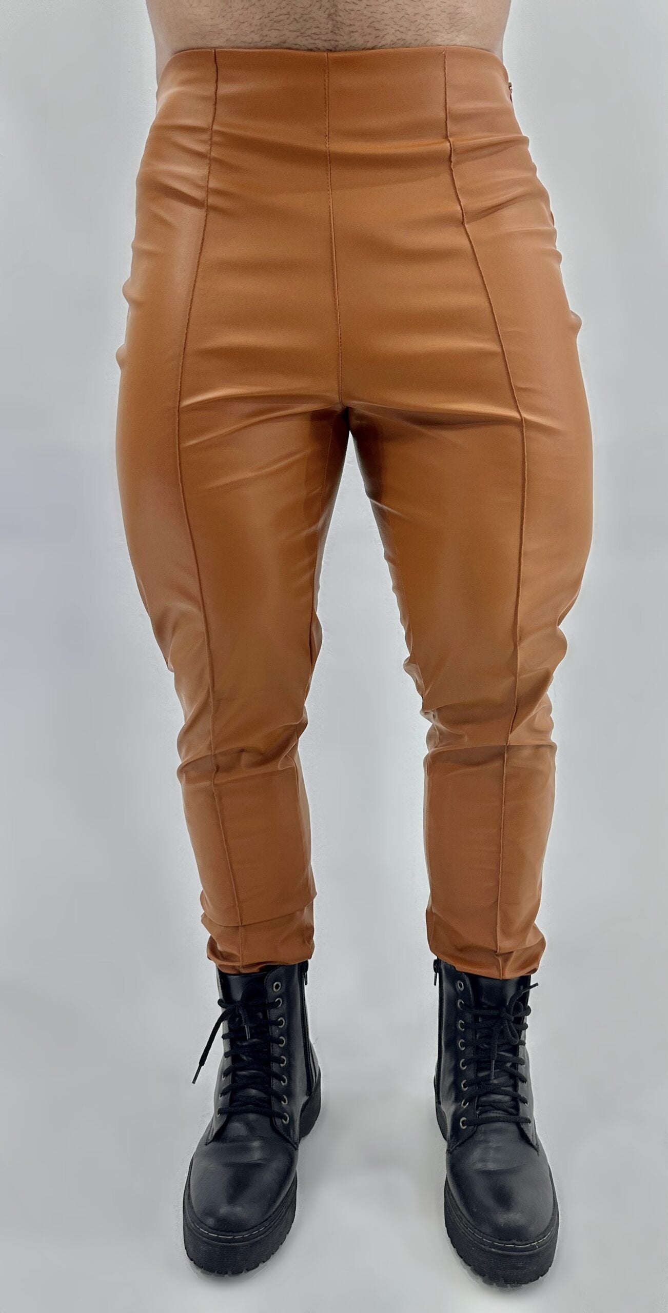 Mysteryglove Stylish Two-Piece Outfit