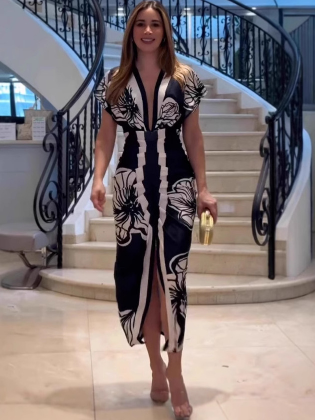 Fashion Print Sexy Low Cut V Neck Hip Dress