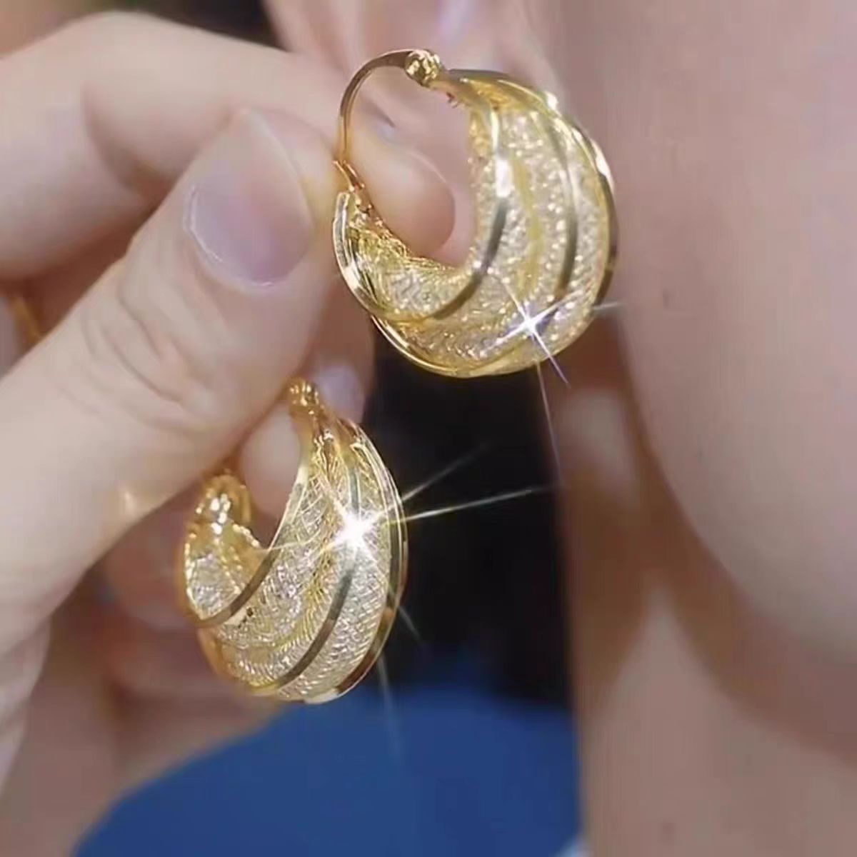 Fashion hollow mesh hoop earrings A Pair