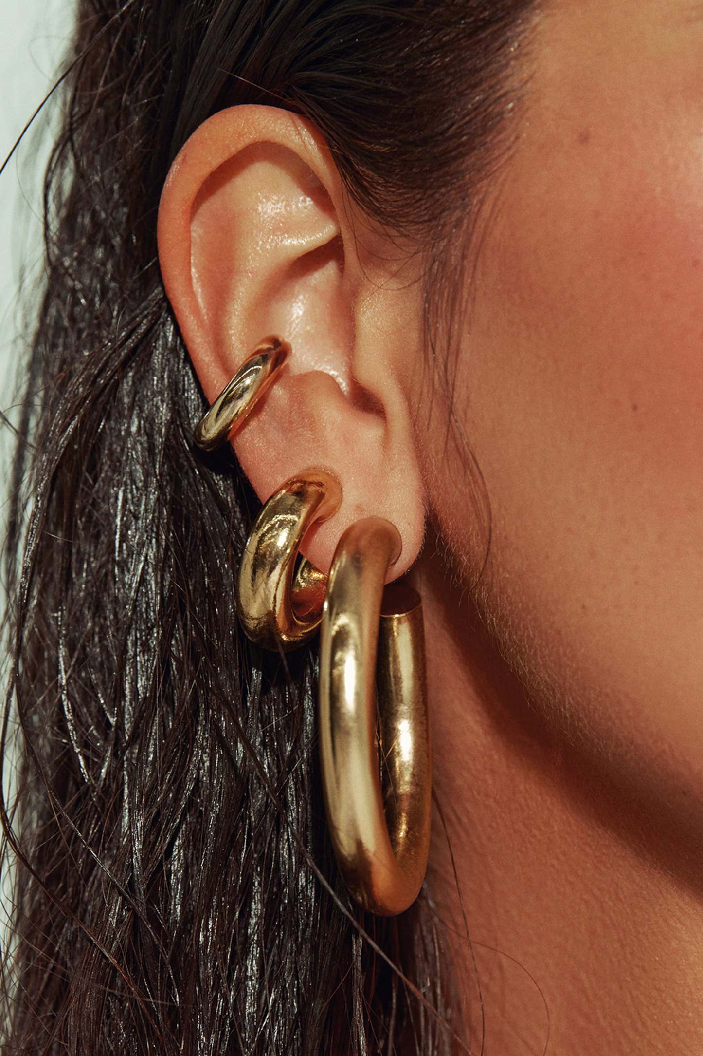 Gold Medium Hoops