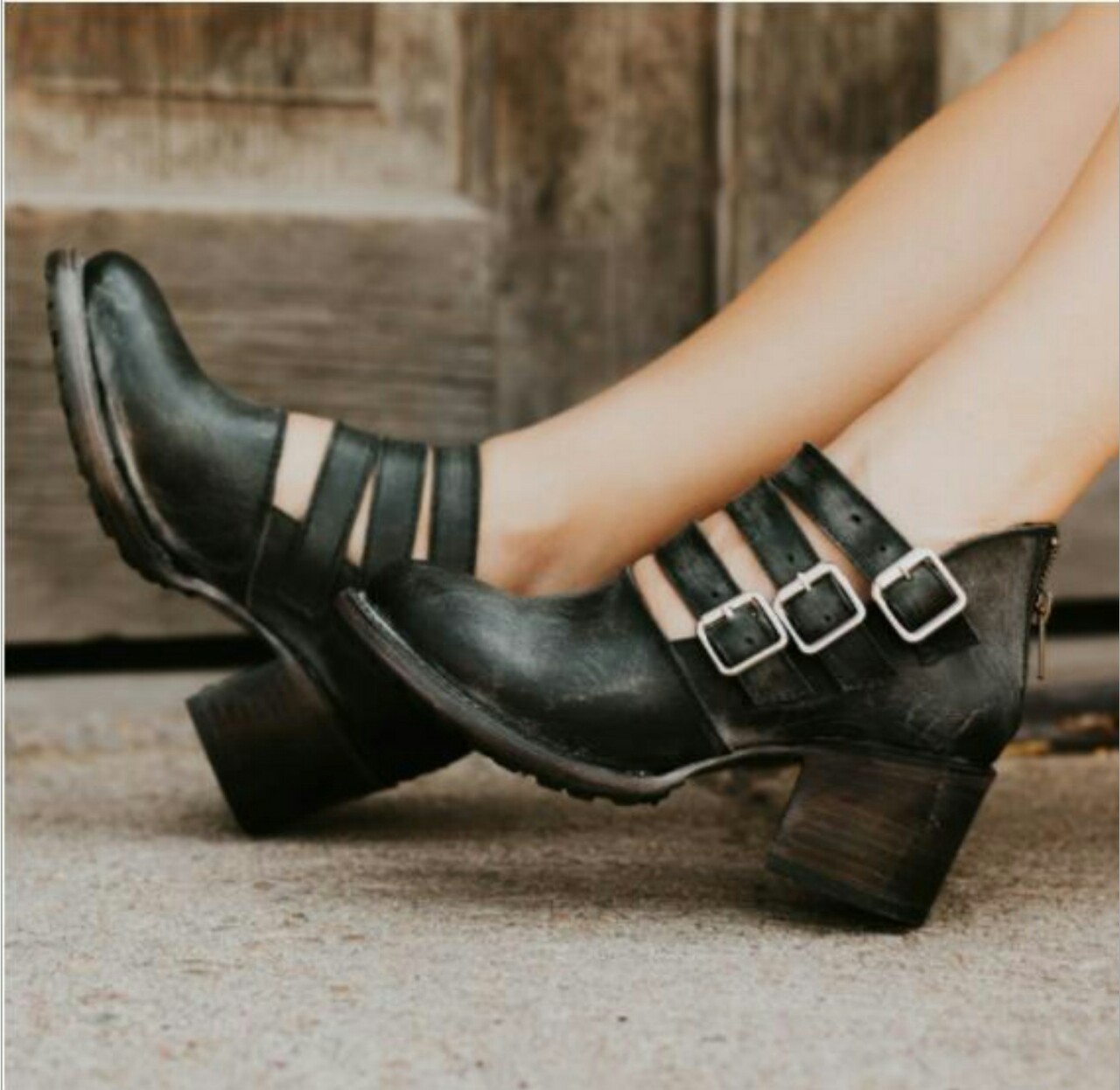 Women'S Round Toe European And American Women'S Leather Boots, Belt Decoration Chelsea Boots, Thick Wear-Resistant Mid-Heeled Women'S Shoes