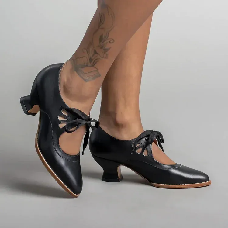 Women's Vintage Lace-Up Leather Heels