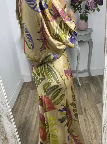 Elegant V-Neck-Two-Piece Dress