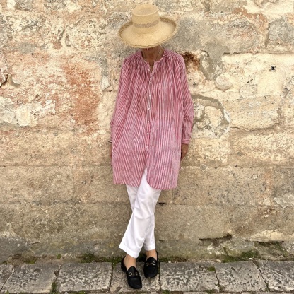 Vacation loose shirt 255