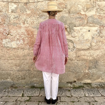Vacation loose shirt 255
