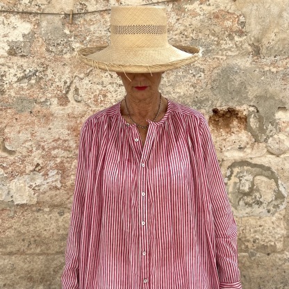 Vacation loose shirt 255