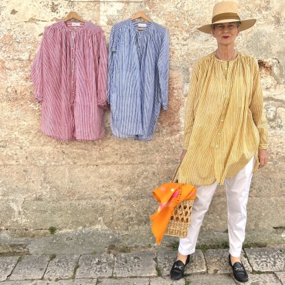 Vacation loose shirt 255