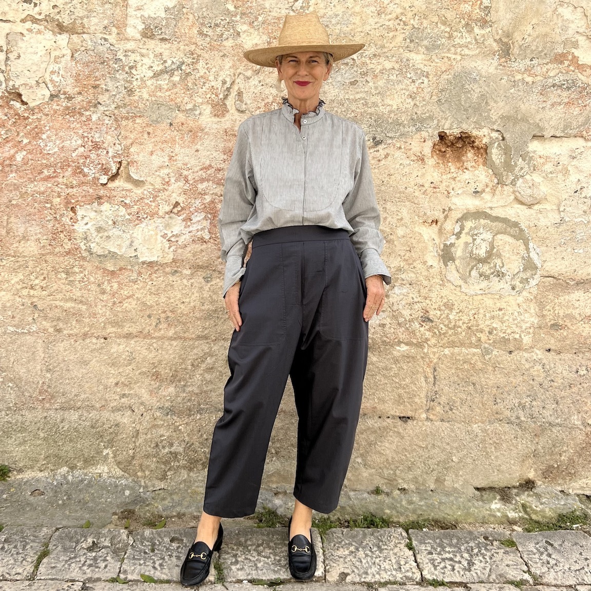 Vacation loose pants 102