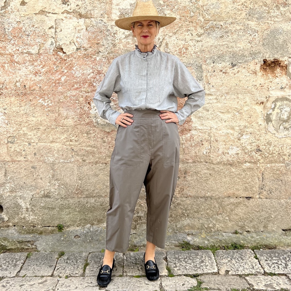 Vacation loose pants 102