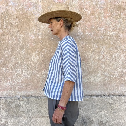 Vacation loose shirt 291