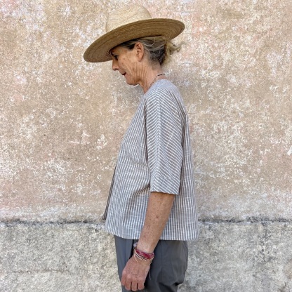 Vacation loose shirt 291