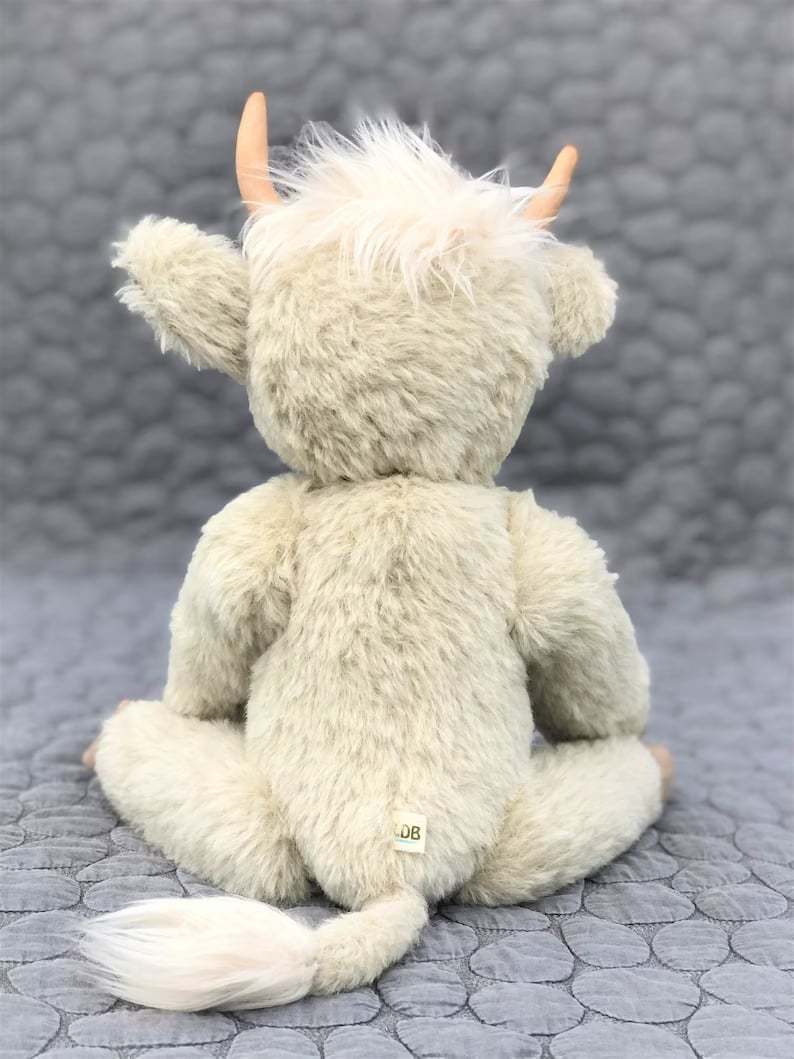 🐂Realistic Calf Toy