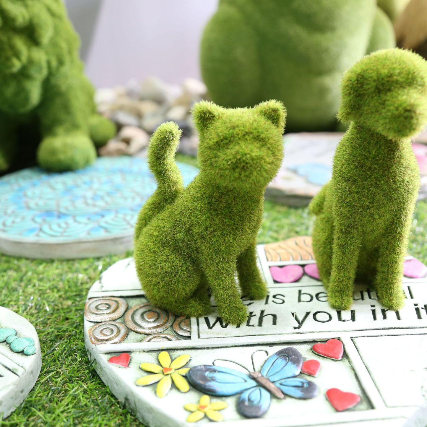 🐕Decorative Peeing Dog Topiary