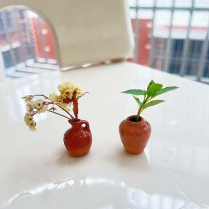 YEAR-END Promotion - 🔥Mini Ceramics Vase Fridge Magnet