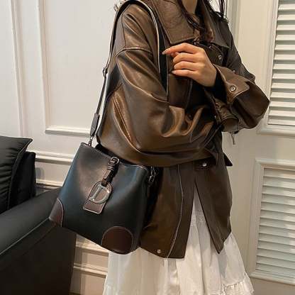 💗Leather Niche Women's Shoulder Bag👜