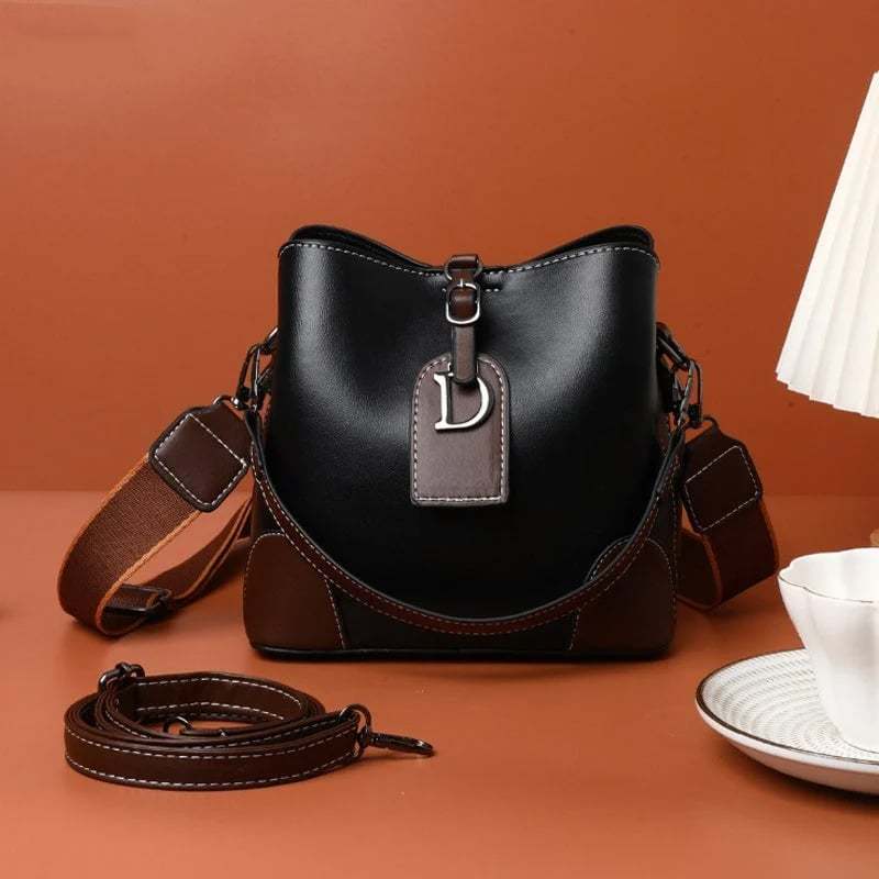 💗Leather Niche Women's Shoulder Bag👜