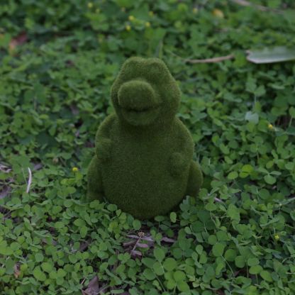 🐕Decorative Peeing Dog Topiary