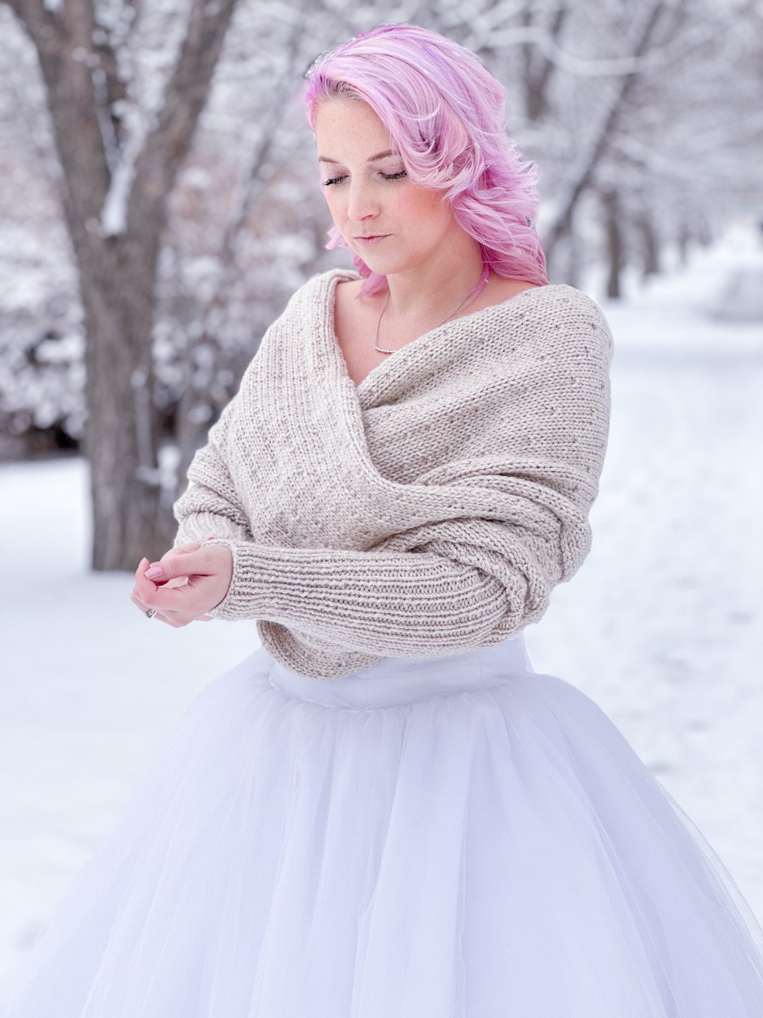 Snowfall Sweater Scarf, scarf with sleeves