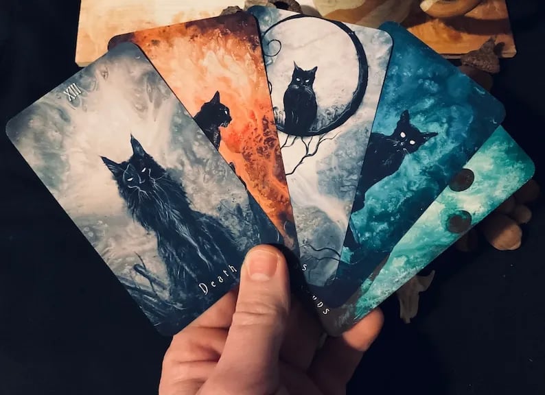 The Haunted Cat Tarot Deck 78 Card Tarot Deck Featuring image 3