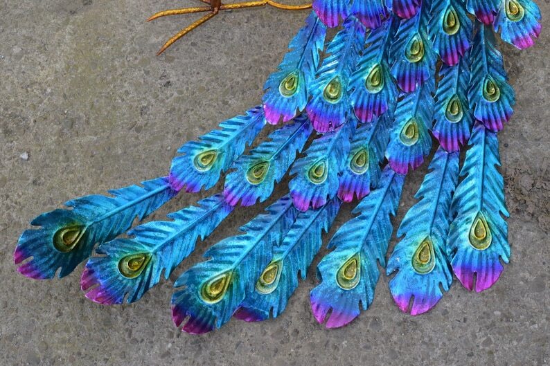 LARGE Iron Colorful Peacock  - Nice Detail and Beautiful Colours - Amazing Metal Statue for Garden