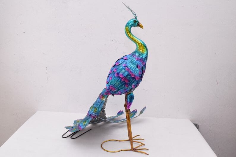 LARGE Iron Colorful Peacock  - Nice Detail and Beautiful Colours - Amazing Metal Statue for Garden