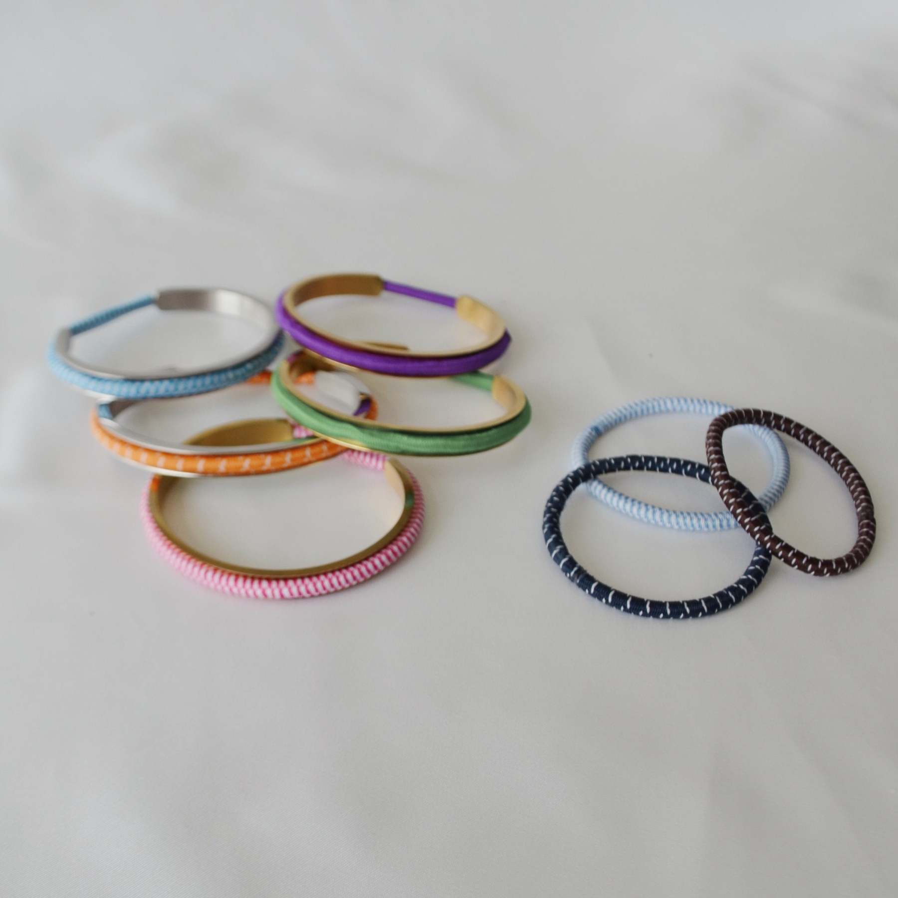 Signature Hair Tie Holder Cuff