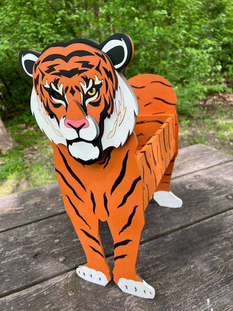Tiger Planter Box decor