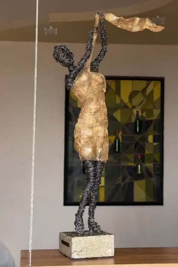 🎉2025 Handmade Iron Art Sculpture