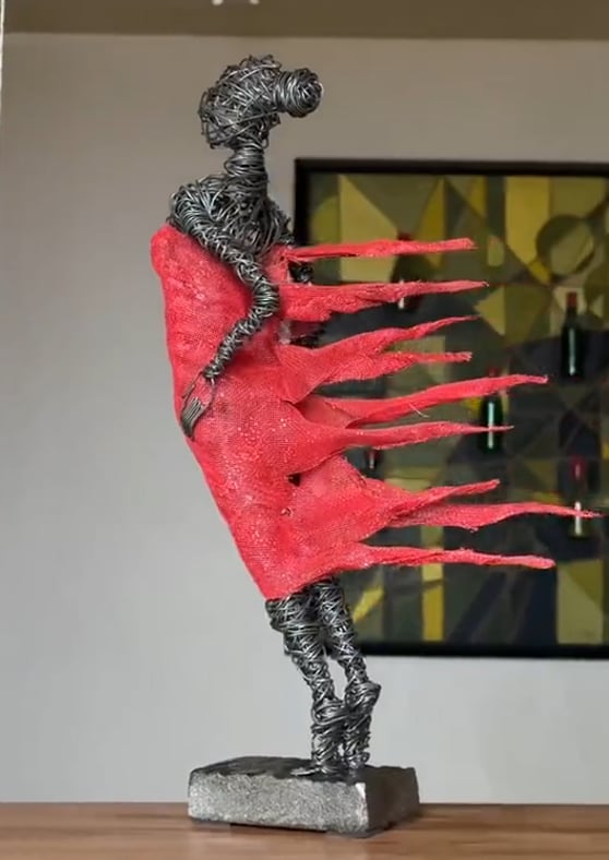 🎉2025 Handmade Iron Art Sculpture