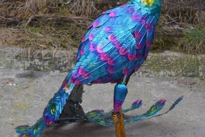 LARGE Iron Colorful Peacock  - Nice Detail and Beautiful Colours - Amazing Metal Statue for Garden