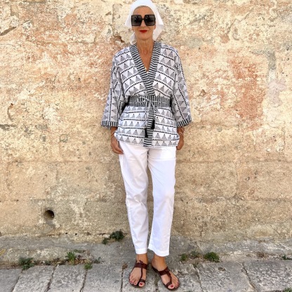 Vacation loose kimono 311