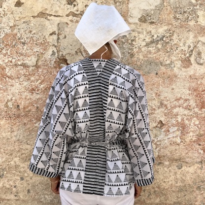 Vacation loose kimono 311